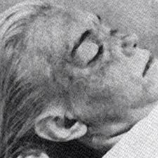 Her life and death are still the subjects of much controversy. Stalo Izvestno O Fotografiyah Obnazhennoj Merilin Monro V Morge Kino Kultura Lenta Ru