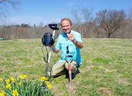 You will find tips on the best metal detectors, accessories, and other helpful information. Sweeping For Treasure Kentucky Living