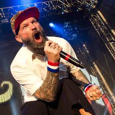 Jul 29, 2021 · fred durst is changing up his look. Fred Durst Vice