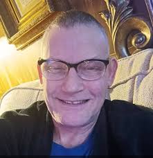 I don't know whether anyone else remembers or went to school with Matt  Hawkins otherwise known as The Divine Miss M. Sadly he passed away just  before Christmas after a relatively short