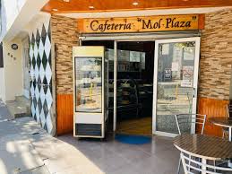 Cafeteria Mol Plaza