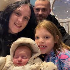 So frustrated. Ive been told both times we can't record but they put  everything online from the ultrasound. I got one yesterday and the baby was  bouncing around a bunch and obviously