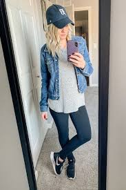 18 Week Baby Bump Update Second Trimester Outfits Thrifty Wife Happy Life In 2020 Casual Maternity Outfits Comfy Casual Outfits Jeans Outfit Casual