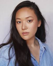 Yerin Ha Akan Berperan Sebagai Lawan Main Luke Thompson Di “bridgerton”  Season 4!