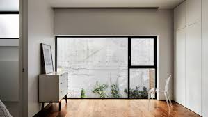 This iconic window treatment gets an upgrade with versatile style options and optimal light control solutions. Modern House Window Designs Novocom Top