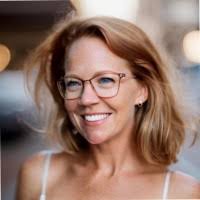 600+ "Knauth" profiles