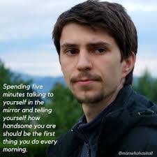 Vicki Behrens's Instagram, Twitter & Facebook