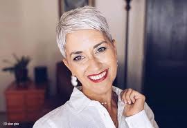 Volume is given the hair beside the ears and they are curled slightly to give the for older women the short pixie cut indeed is great cut that maintains a good healthy hairstyle. 16 Best Pixie Haircuts For Older Women 2021 Trends
