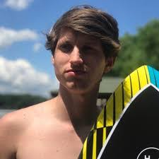 Cody Linder's Instagram, Twitter & Facebook