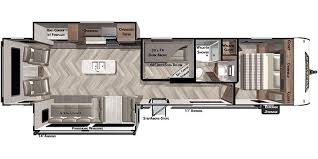 There is a floor plan for pretty much everyone, with the new 2017 forest river wildcat lineup. 2021 Forest River Wildwood Travel Trailer Floorplans Genuine Rv Store