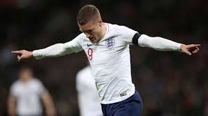 Jamie vardys frau rebekah nicholsons geburtstag fällt am 17. Jamie Vardy Tritt Aus Englischer Nationalmannschaft Zuruck Mit Hinterturchen