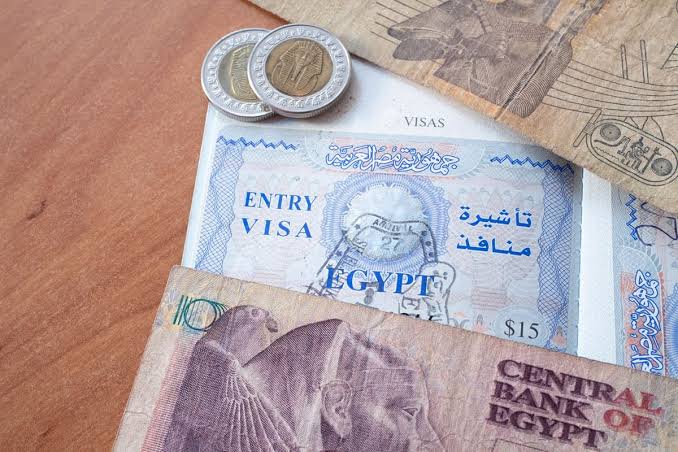 التأشيرة الورقية في مصر