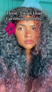 Lesa🇬🇾 (@lesacamalabell)