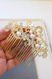 Gold Pearl Bridesmaid Hair Comb Bridal Hair Comb Wedding Hair Etsy Gold Bridal Hair Comb Hair Accessories Uk Wedding Hair Pieces