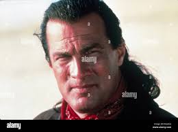 Under siege film Banque de photographies et d'images à haute résolution