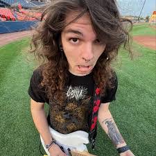 Cj Cameron's Instagram, Twitter & Facebook