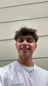 Jake Holbert's Instagram, Twitter & Facebook