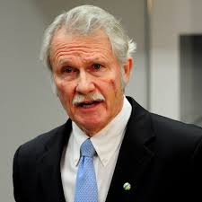 What was John Kitzhaber doing during final two weeks?