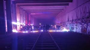Il arrive que les trains. Video Pres De Toulouse Un Gite Transforme En Discotheque Clandestine Deux Gardes A Vue