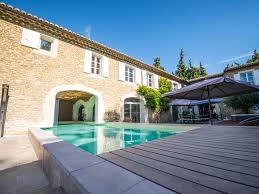Soyez chez vous dans cette maison de standing climatisée, équipée de domotique, avec une vue imprenable du tampon à l'etang salé les bains. Frankreich Villen Provence Villen Montelimar Villen L Exception Provencale Mon3001