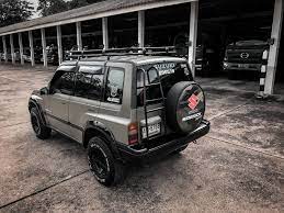 Suzuki Vitara Green Military Army Thailand Suzuki_sidekickadventure Suzuki Vitara 4x4 Fourwheelminibuild Suzuki Vitara 4x4 Chevrolet 4x4 Adventure Car