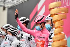 Giro d'italia 2021 live dashboard race info, preview, live video, results, photos and highlights. Giro D Italia On Twitter Live From Morbegno Giro