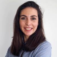 Julie Elm's Instagram, Twitter & Facebook