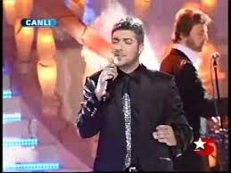 Popstar Alaturka Armagan Gozlerimde Donmus Iki Damlasin Mp4 Youtube Sarkilar Youtube Muzik