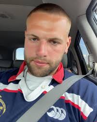 stay down & stay real.🖤