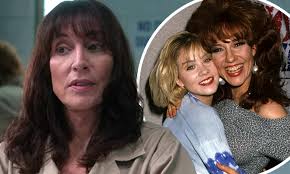 Katy sagal nude - stvincent.nupark.com