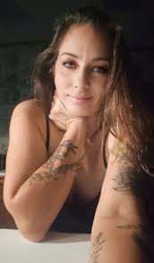 How many people go to support group meeting s. 😁???