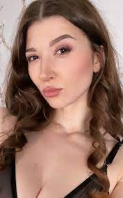 Goddess Eva De Vil - Deity of Denial - Domme Addiction
