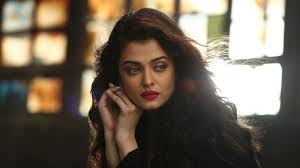 Aishwarya Rai Bachchan Is Back After A Five Year Break The National Raï is about a gang of youths in a parisian suburb.this is the multicultural environment in which mezz, aziz, laurent, nordine, poisson and the others have grown up. aishwarya rai bachchan is back after a