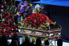 Michael jackson — smooth criminal 04:17. Michael Jackson Sein Sarg Ist Leer Wo Ist Jackos Leiche Express De