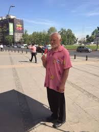 So Hide The Pain Harold Came To My Country To Film A Ice Cream Ad Pics