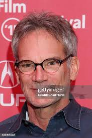 20 Photos & High Res Pictures