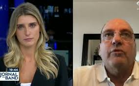 Sua manhã recheada de notícias na tela da band! Ancora Da Band Quase Chora Ao Vivo Ao Entrevistar O Proprio Pai Sobre Tragedia Noticias Da Tv