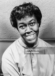Portrait of poet Gwendolyn Brooks at Guild Books bookstore in Lincoln...  News Photo