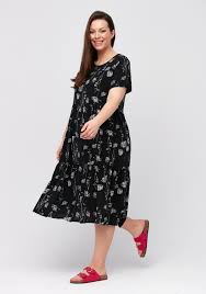 Black dress with white flowers. Black Dress With White Flowers