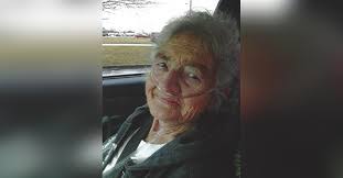 Lillian Skinner's Instagram, Twitter & Facebook