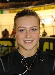 I wake up at 7h50, have breakfast at 8h and after that gym at 9h30 and finish at 11h. Mathilde Gros Wikipedia