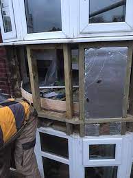 First we must remove all rotten wood, which generally includes removing all of the existing window sills and a significant part of the vertical timbers. Bay Window Repair Leeds Nh Construction