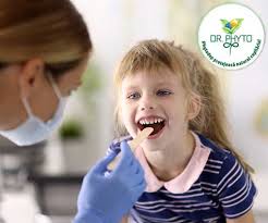 Natura gaseste intotdeauna o metoda sa ne ajute! Cand E Cazul Sa Ne Ingrijoram De Durerea In Gat A Copilului Desprecopii Com