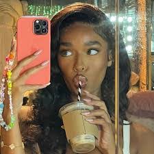 Jasmine Lovell's Instagram, Twitter & Facebook