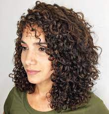 If you have curly hair, don't let that stop you from a middle part. Pin On Adult Hair