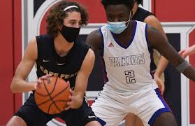 Well, there are more reasons why basketball players are wearing masks. Athletes Should Wear Face Masks Says Virginia Pediatrics Organization