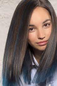 Capelli blu su base scura. Coiff Co Tagli E Colore Per L Autunno Inverno 2015 2016 Foto