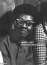 Portrait of poet Gwendolyn Brooks at Guild Books bookstore in Lincoln...  News Photo