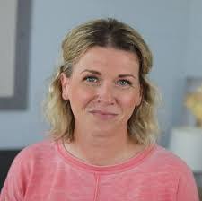 Brett Ries's Instagram, Twitter & Facebook