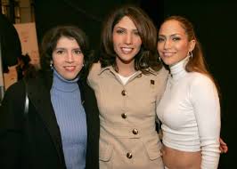 Jennifer lopez — «in the morning». Jennifer Lopez Shares Rare Photo With Sisters Leslie And Lynda To Mark Special Occasion Hello